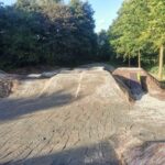 Dirtbike Anlage Stade Mountainbike Kicker Jumpline Pumptrack 023